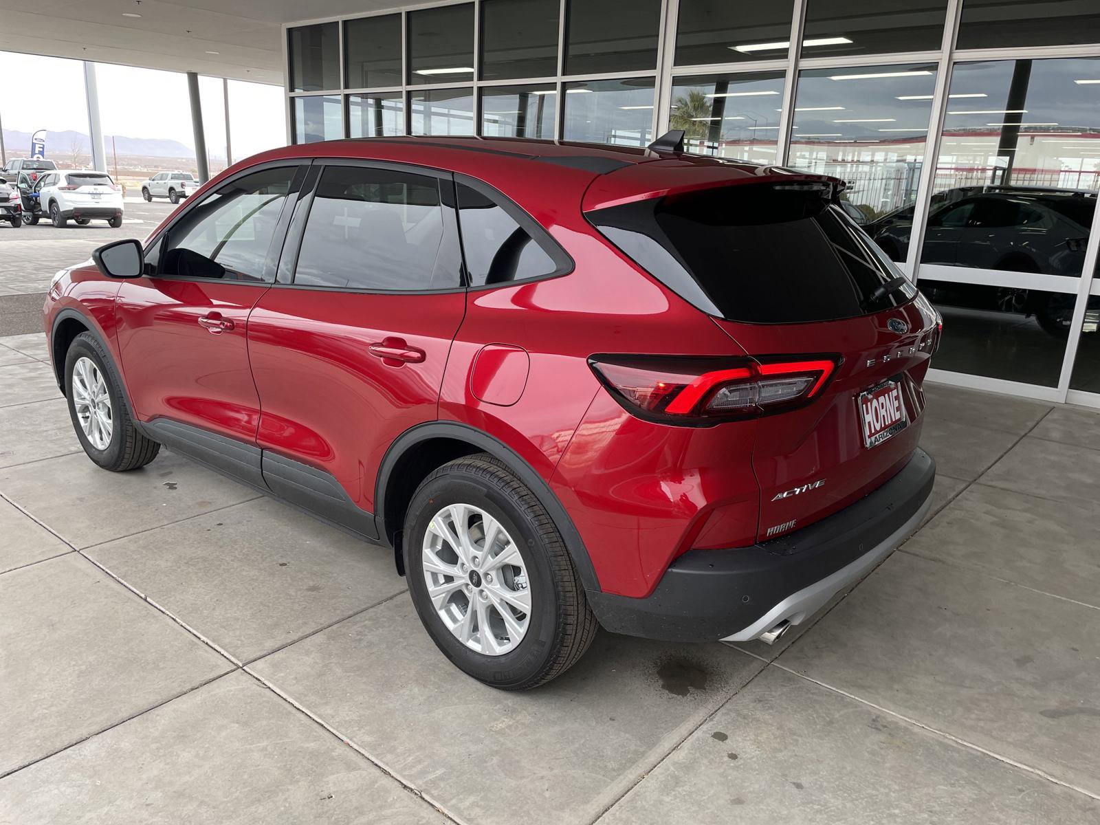 2025 Ford Escape Plug-In Hybrid photo 4