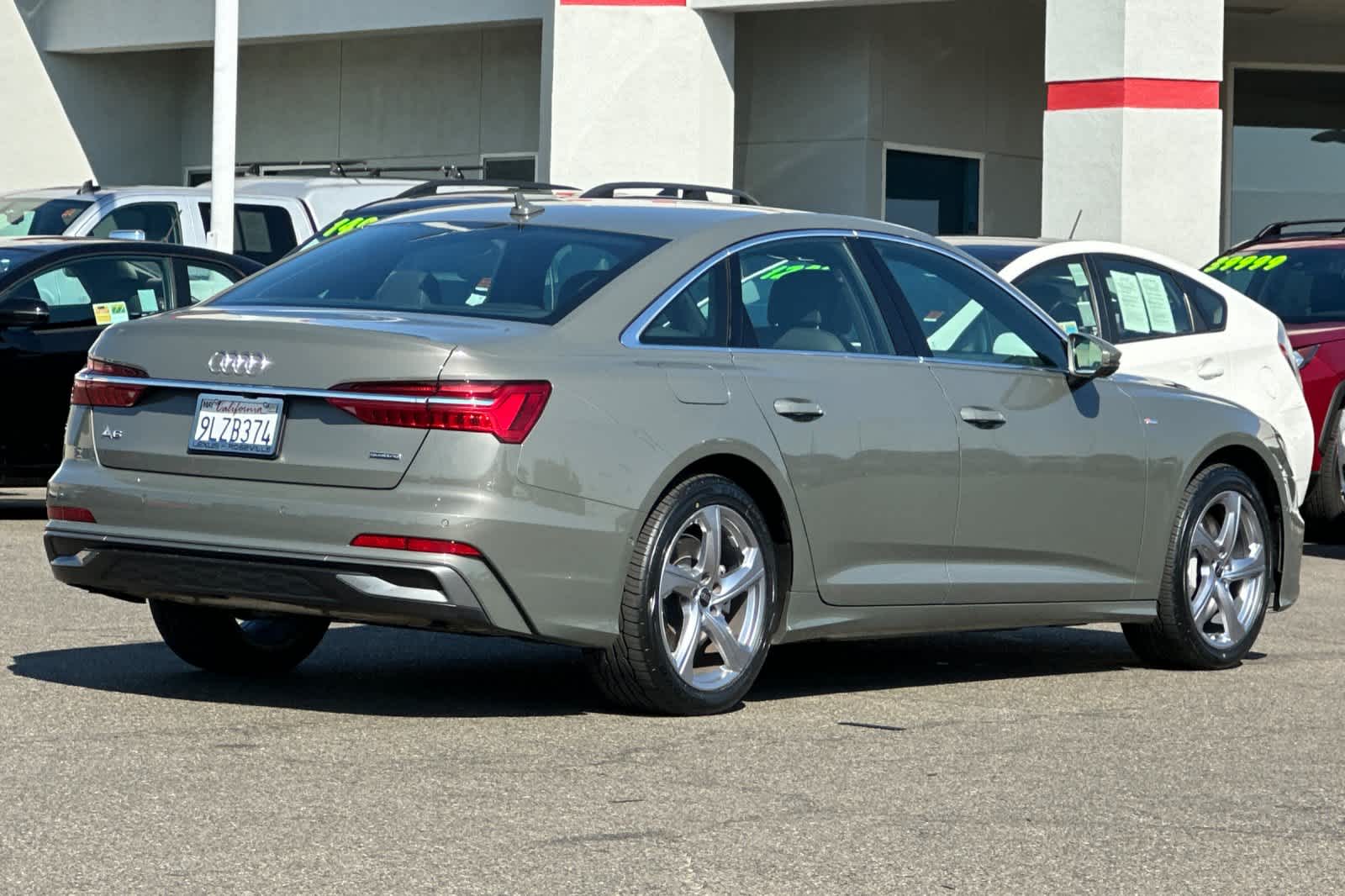 2024 Audi A6 Quattro Premium Plus photo 2