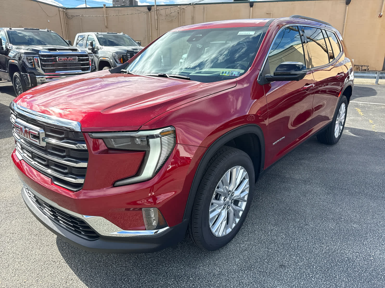 2026 GMC Acadia Elevation's photo