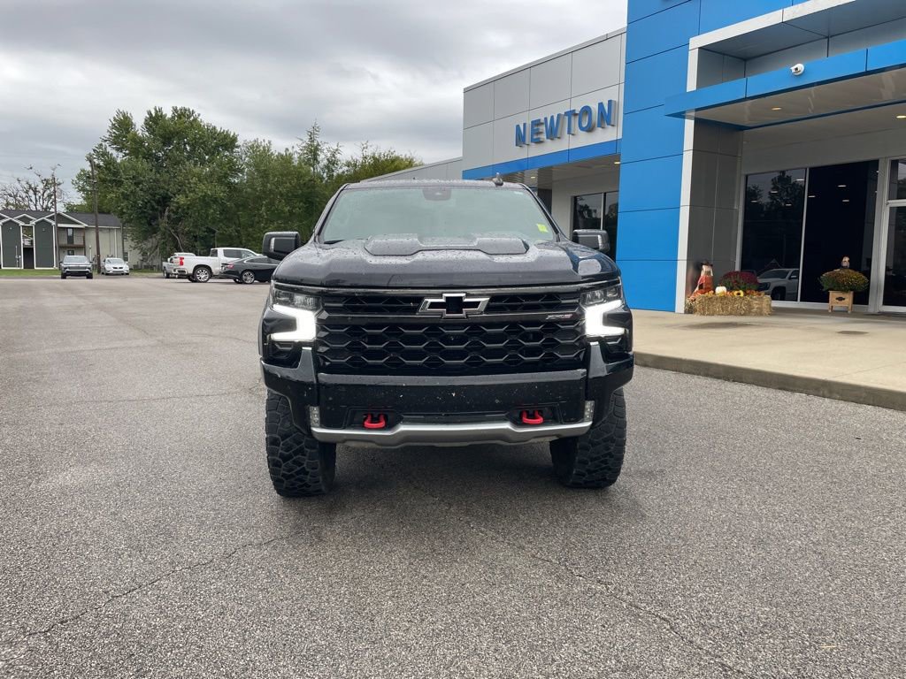 2023 Chevrolet Silverado 1500 ZR2 photo 2