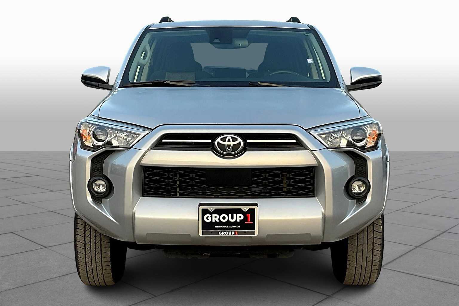 2024 Toyota 4Runner SR5 photo 3