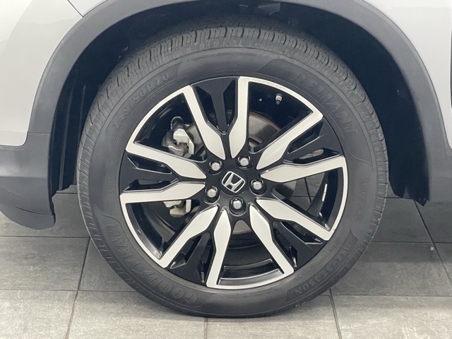2020 Honda Pilot Touring photo 5