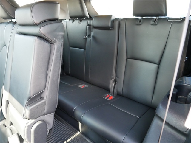2021 Toyota Highlander Limited photo 16