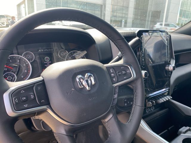 2025 Ram 2500 Big Horn photo 10