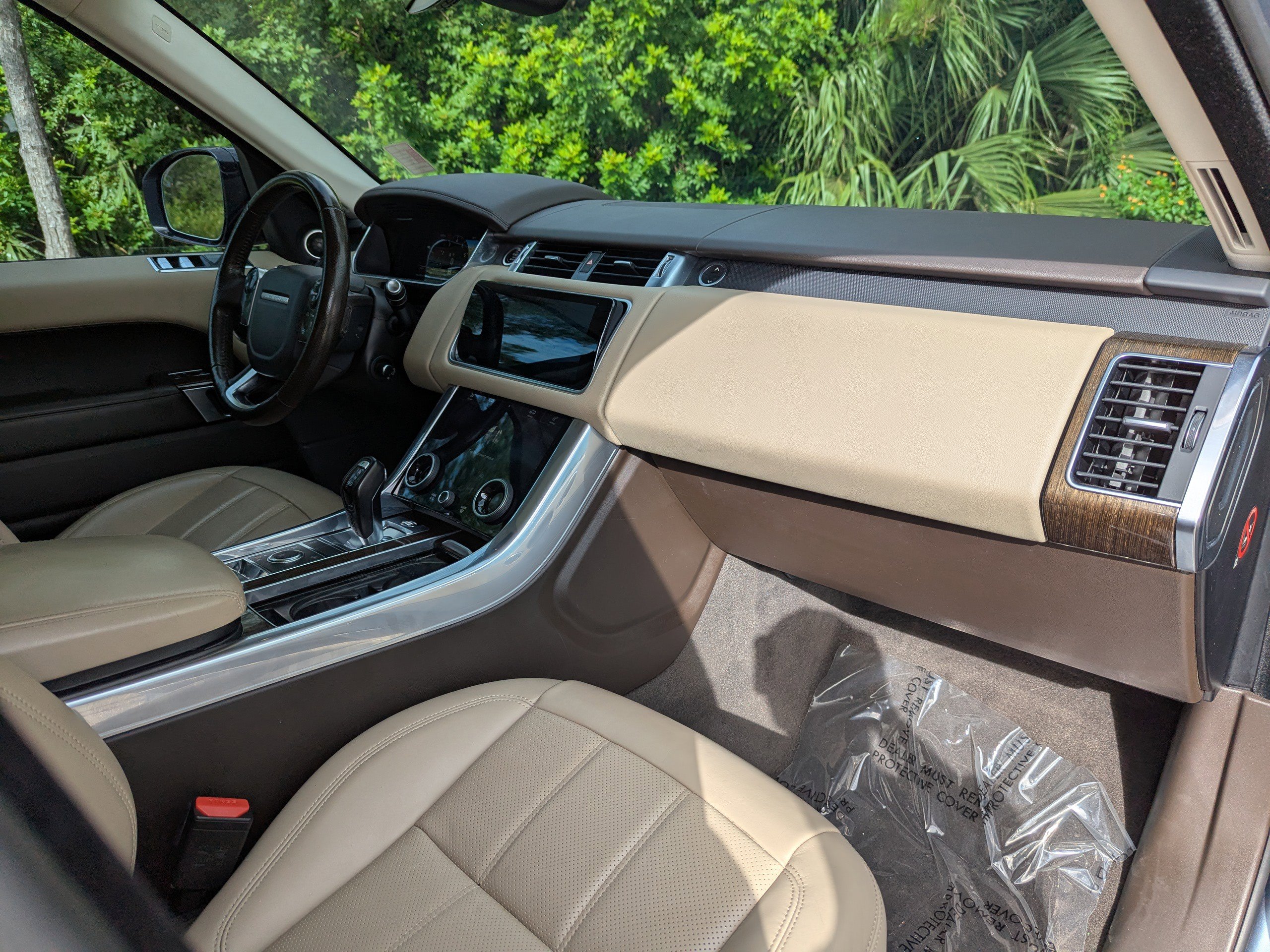 2019 Land Rover Range Rover Sport HSE photo 13