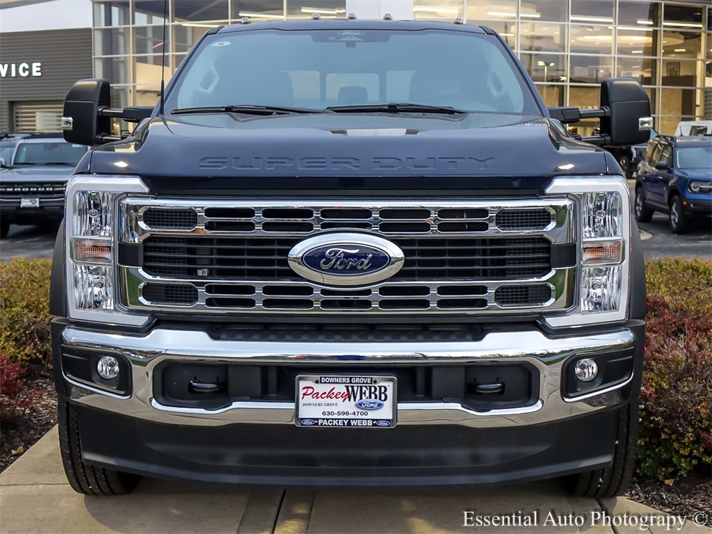 2024 Ford F-450 photo 5
