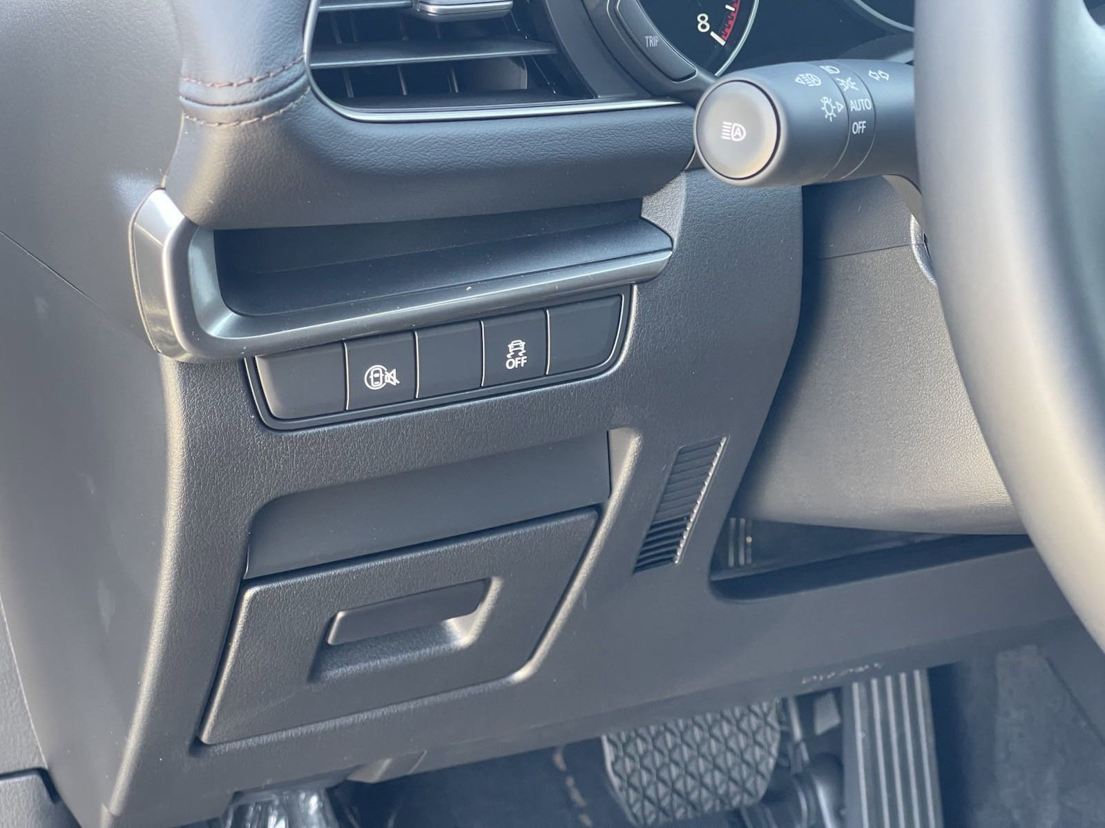 2025 Mazda Mazda3 2.5 Select Sport photo 5