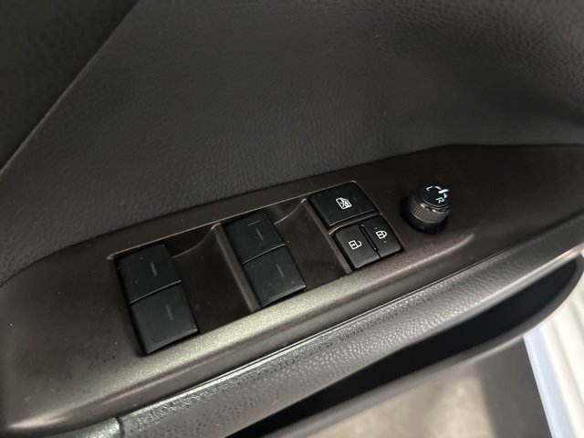 2024 Toyota Camry SE photo 10