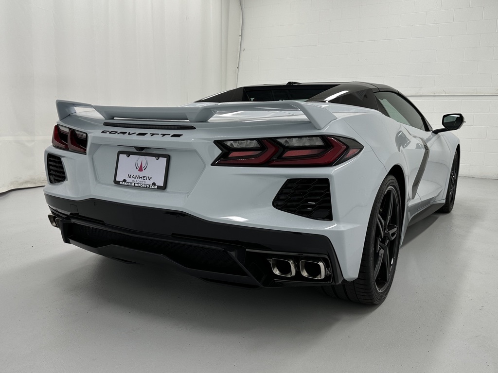 2022 Chevrolet Corvette Stingray Convertible 3LT photo 6