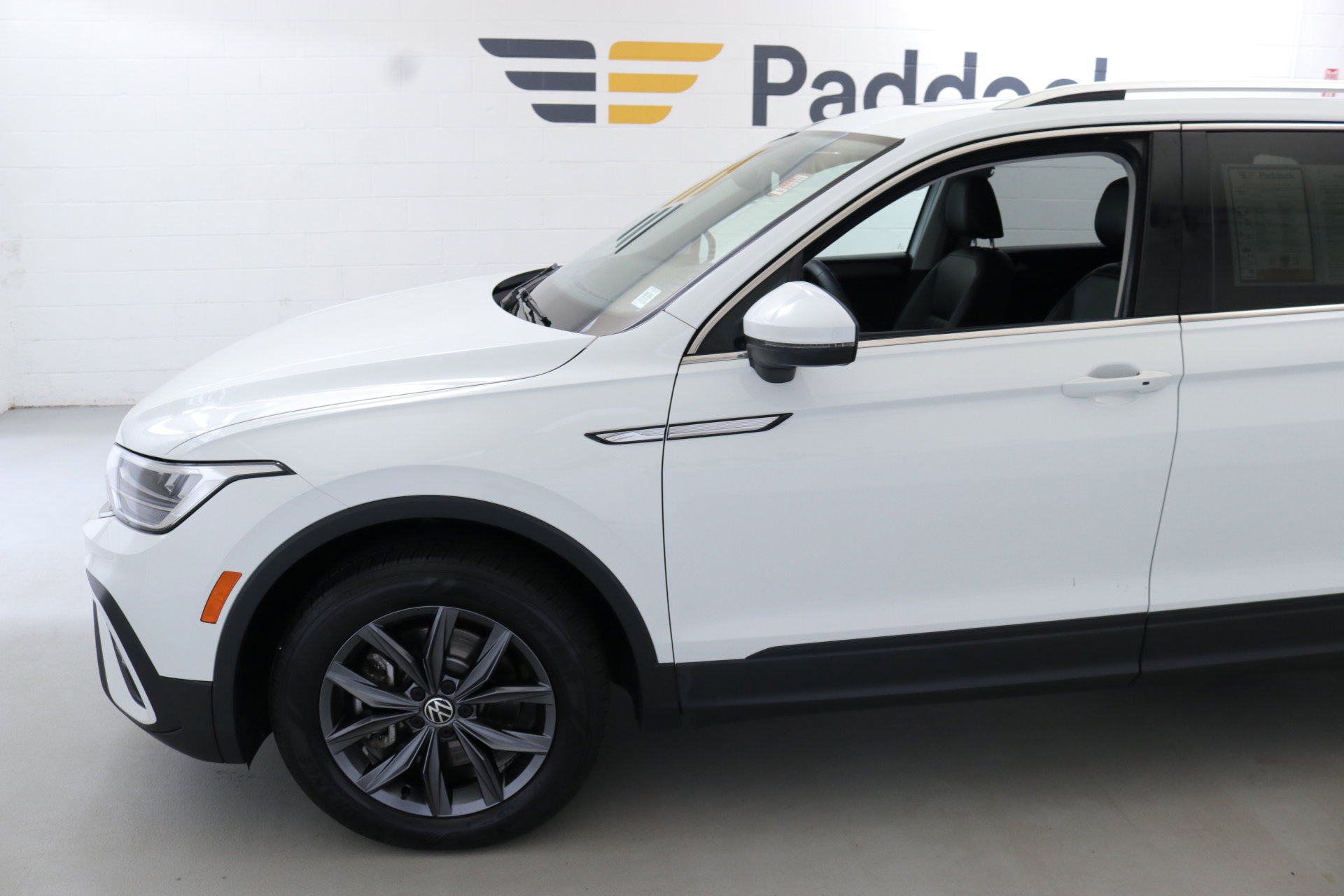 2022 Volkswagen Tiguan SE photo 4