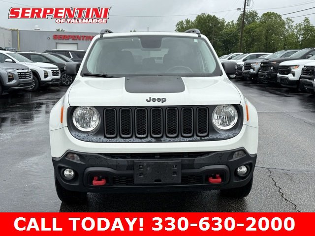 2015 Jeep Renegade Trailhawk photo 2