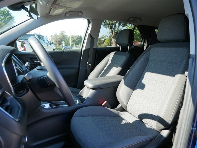 2022 Chevrolet Equinox LT photo 10