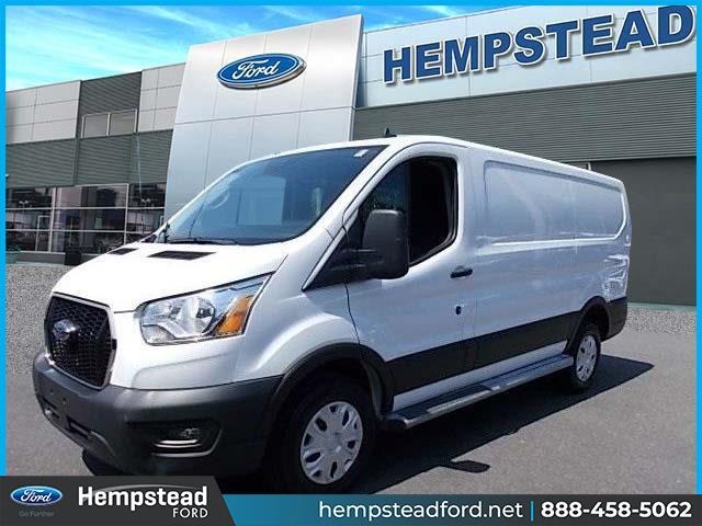 2024 Ford Transit Van Base's photo