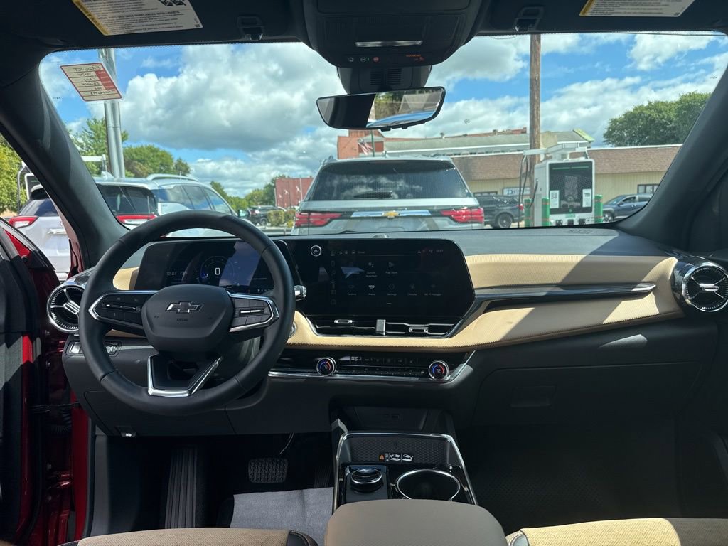 2025 Chevrolet Equinox ACTIV photo 11