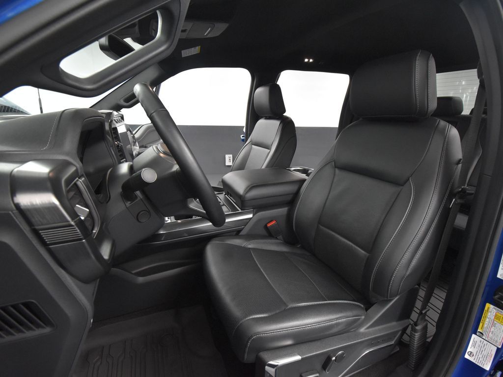 2022 Ford F-150 Lariat photo 16