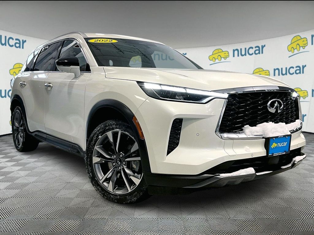 2022 INFINITI QX60 LUXE's photo
