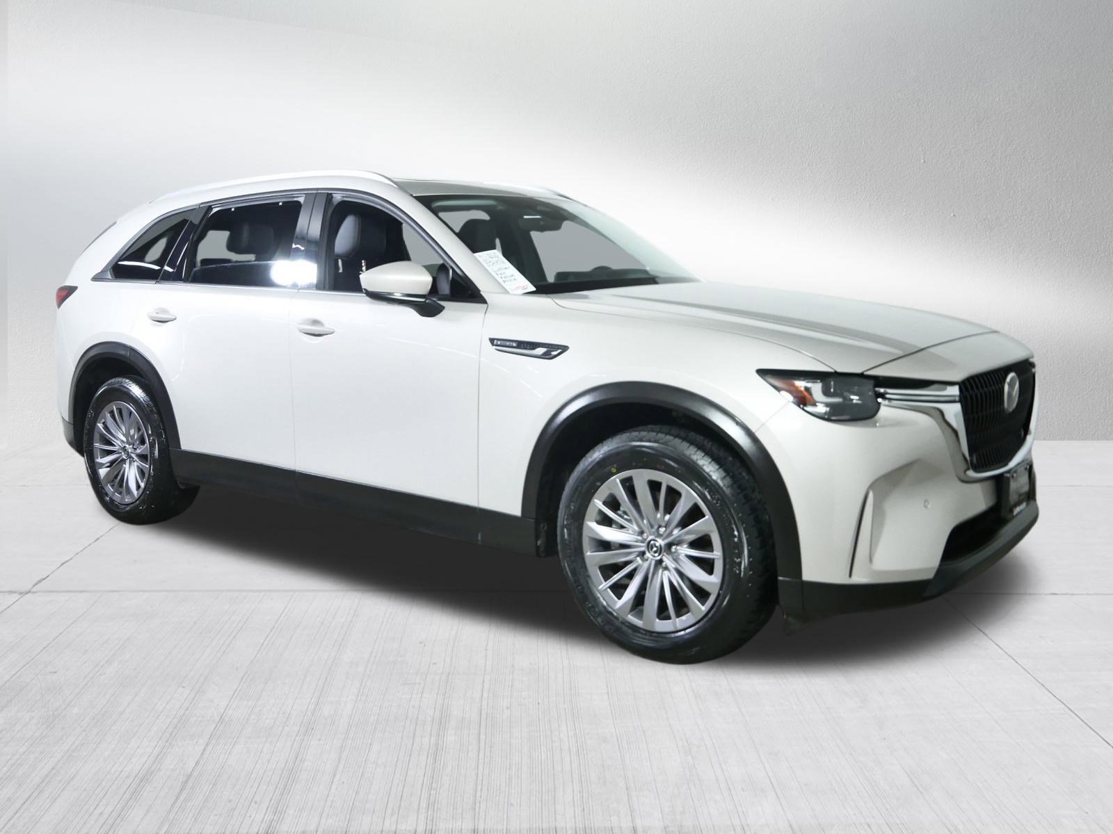 2025 Mazda CX-90 Preferred Package's photo