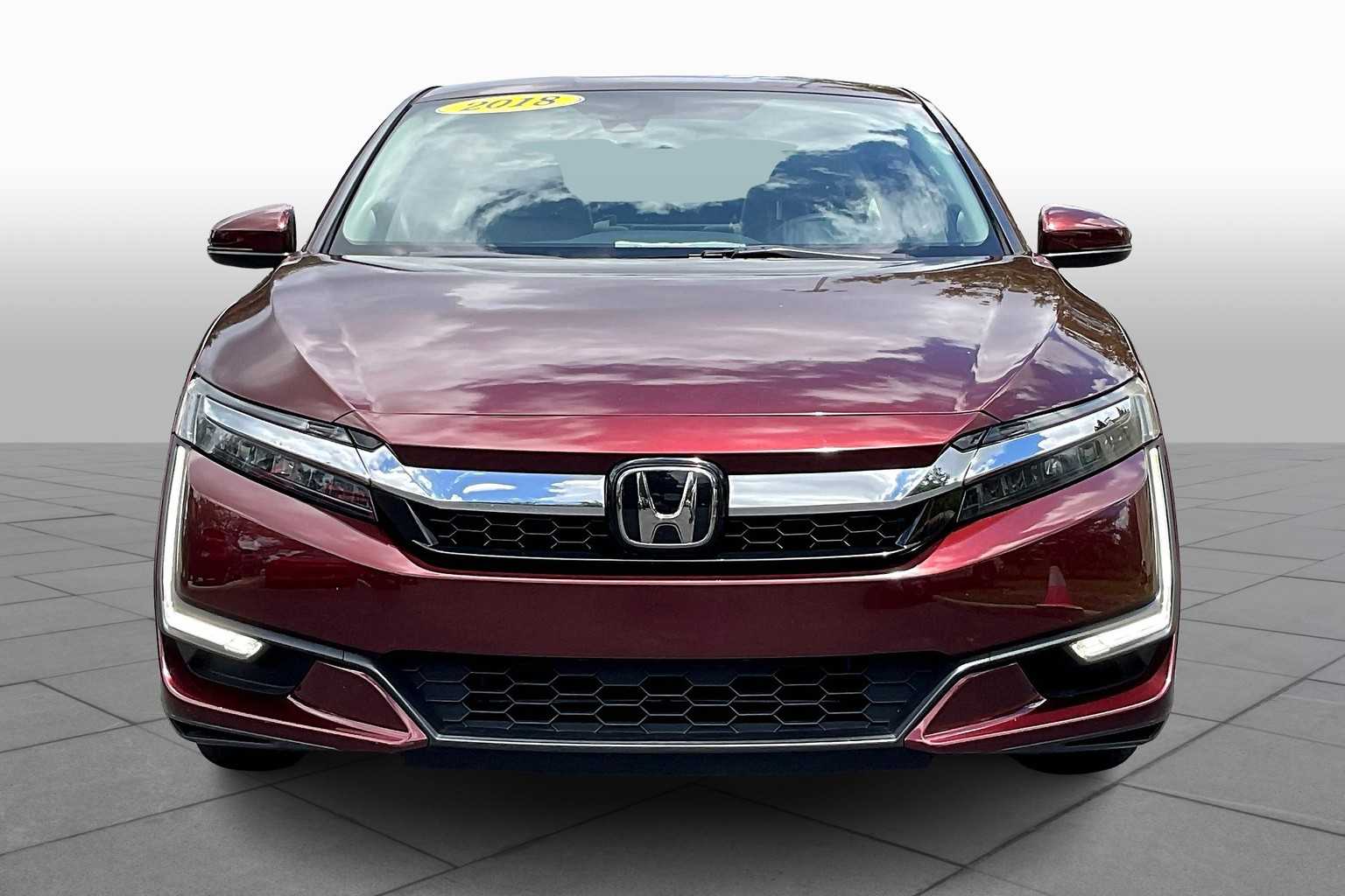 2018 Honda Clarity Plug-In Hybrid photo 3