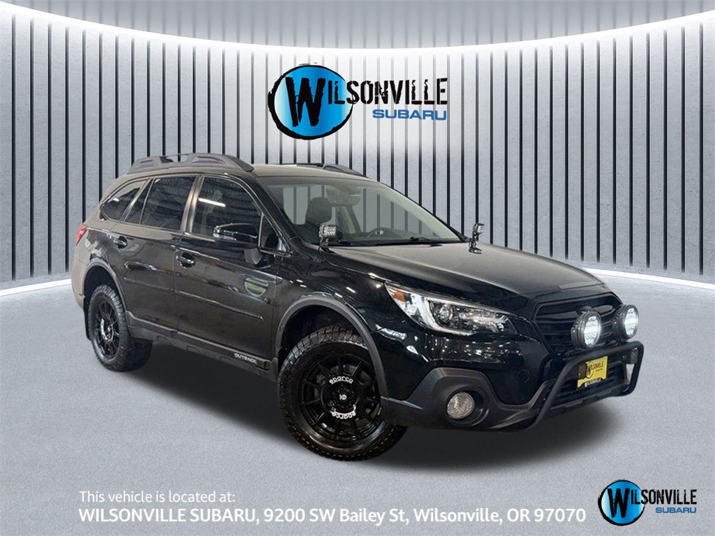 2019 Subaru Outback Limited's photo