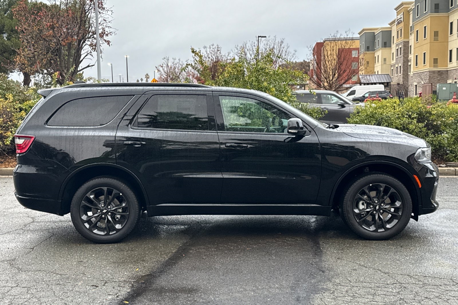 2025 Dodge Durango GT Plus photo 2