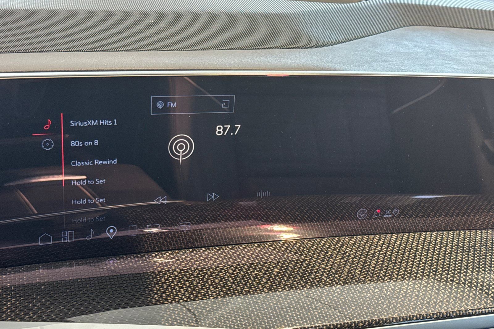 2025 Cadillac Escalade V-Series photo 18