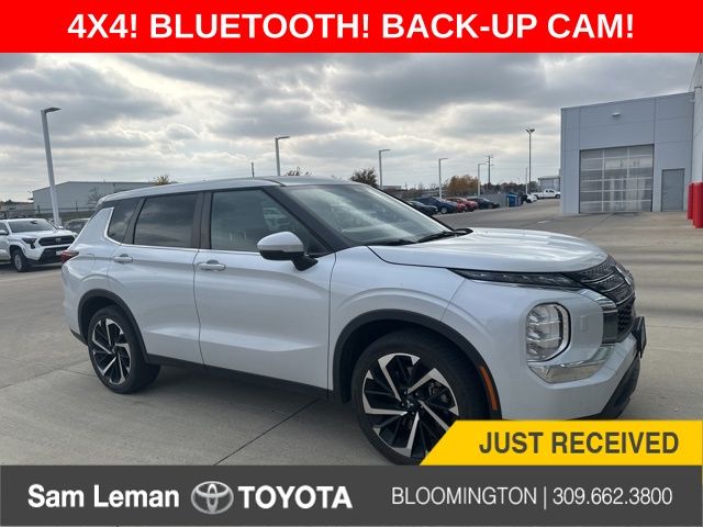 2022 Mitsubishi Outlander ES