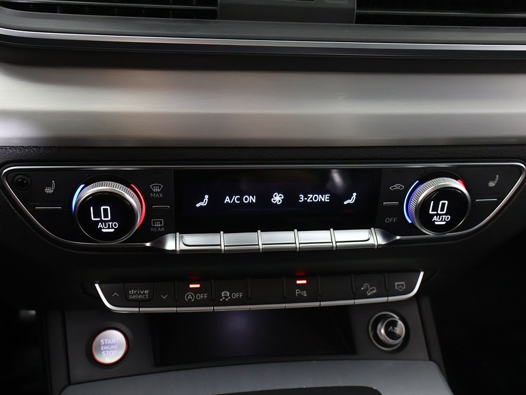 2018 Audi SQ5 Prestige photo 38