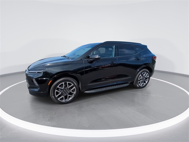 2025 Chevrolet Blazer RS photo 4