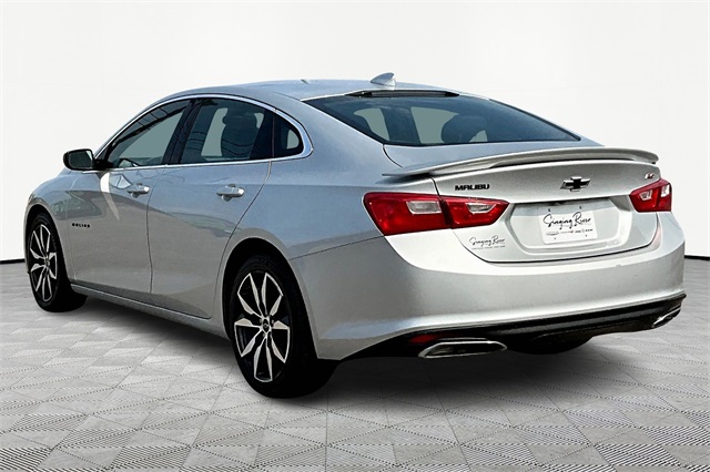 2022 Chevrolet Malibu RS photo 4
