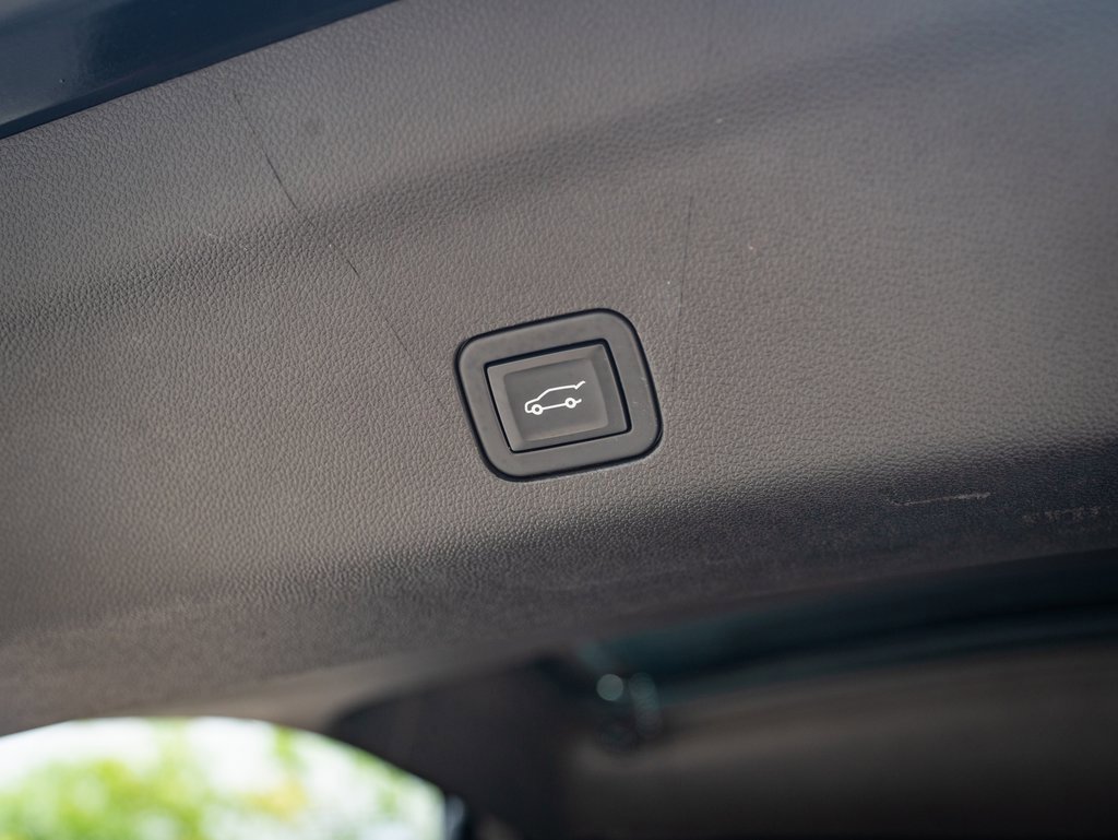 2021 Chevrolet Tahoe LT photo 10