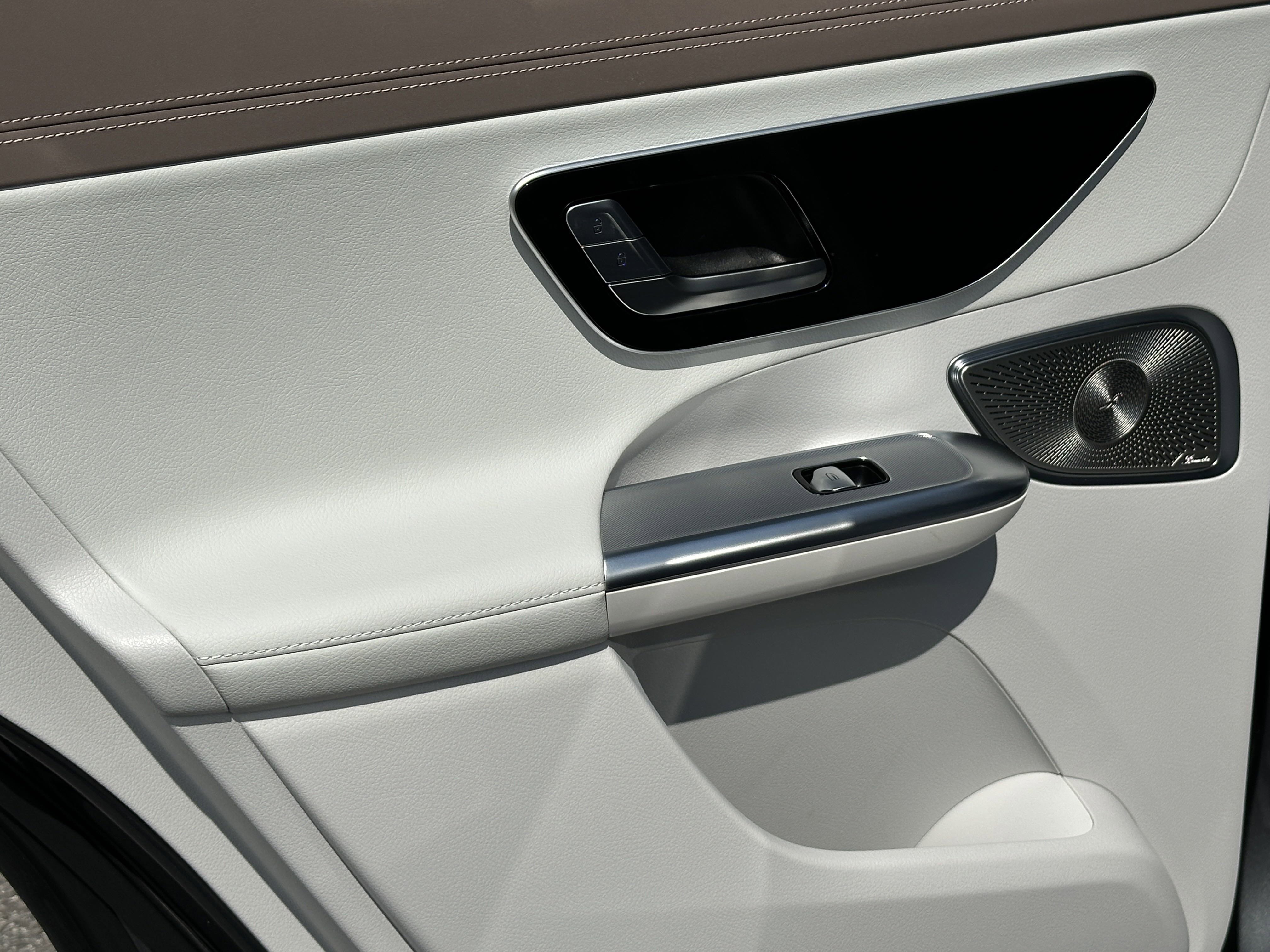 2024 Mercedes Benz EQE SUV 350 4MATIC photo 11