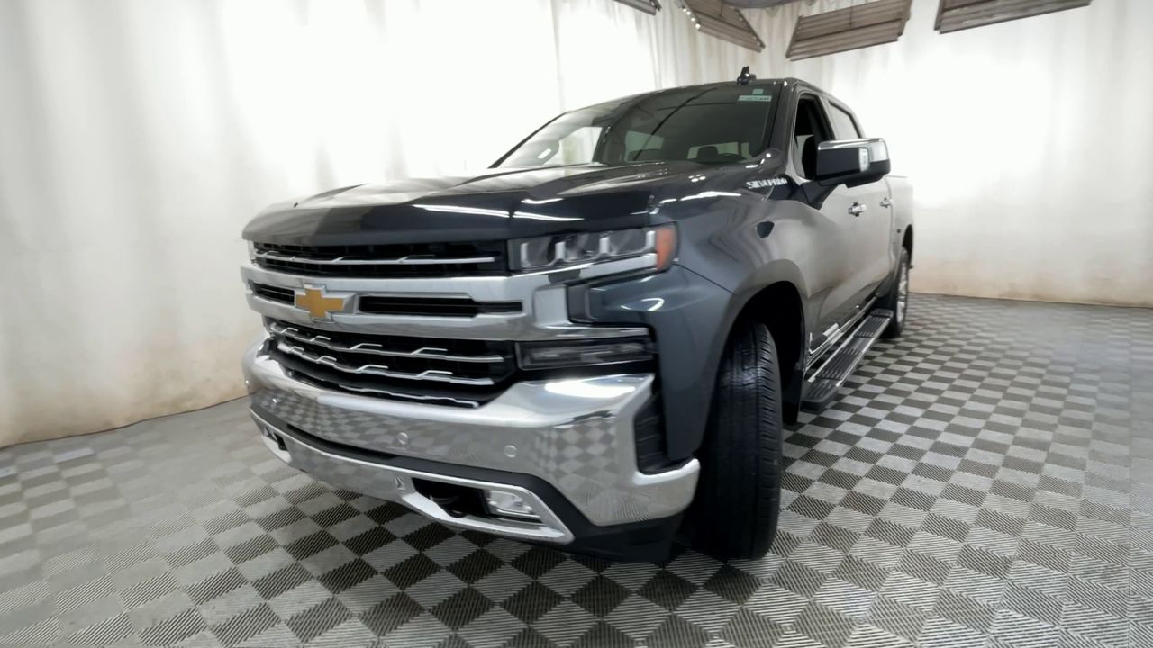 2021 Chevrolet Silverado 1500 LTZ photo 3