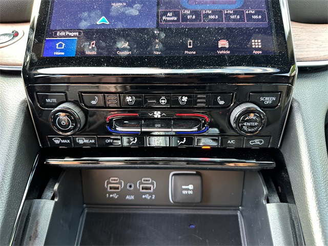 2025 Jeep Grand Cherokee Summit photo 22