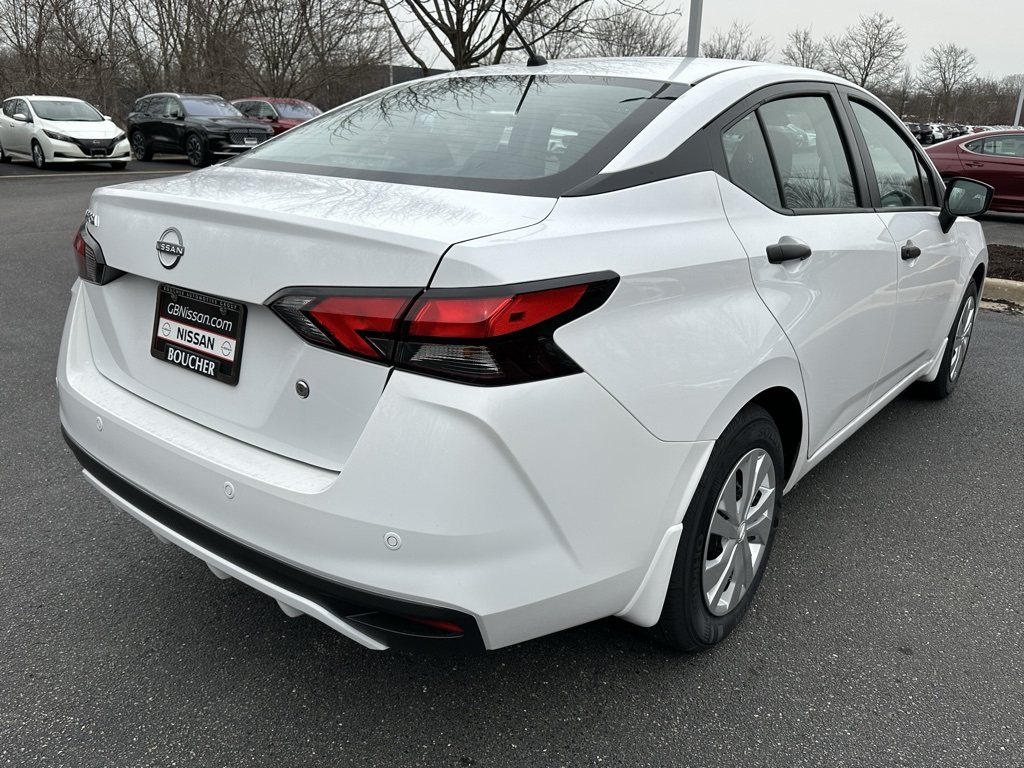 2025 Nissan Versa 1.6 S photo 4