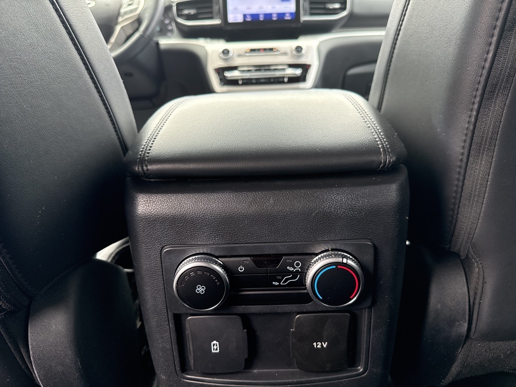 2022 Ford Explorer XLT photo 20