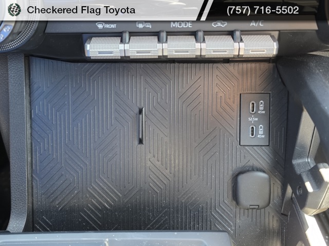 2025 Toyota Tacoma TRD Off-Road photo 19