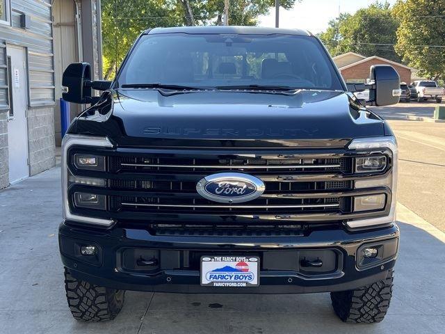 2026 Ford F-250 Platinum photo 2