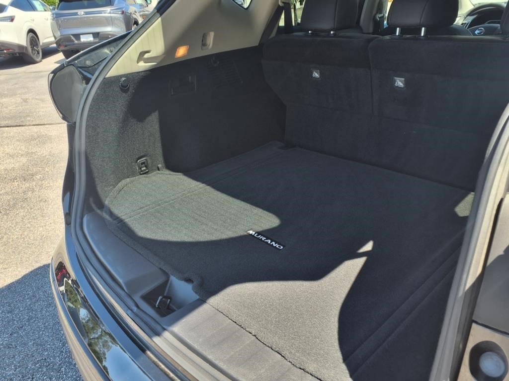 2022 Nissan Murano SV photo 8