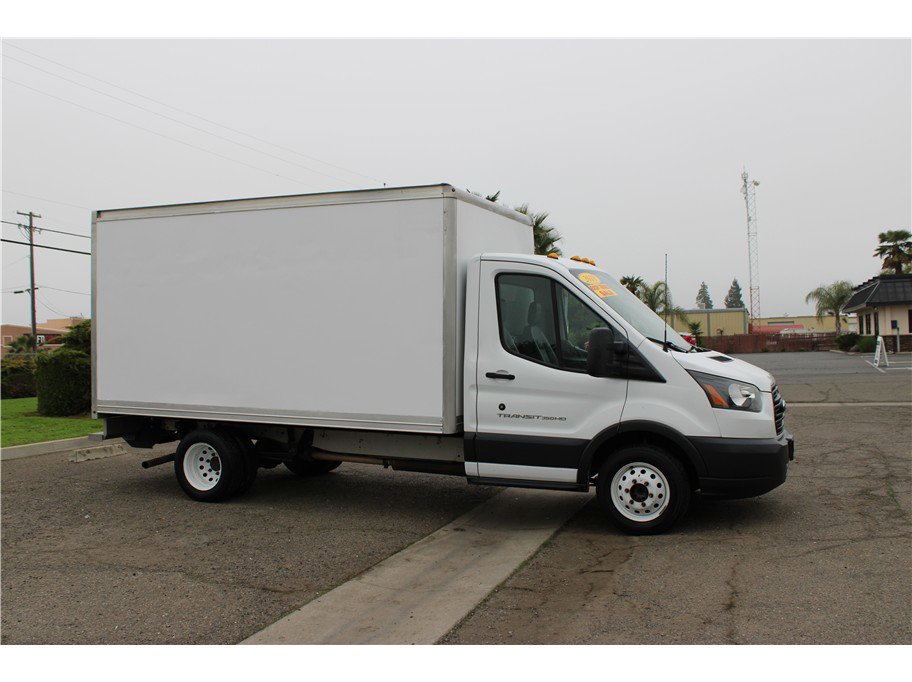 2018 Ford Transit Chassis Cab Base's photo