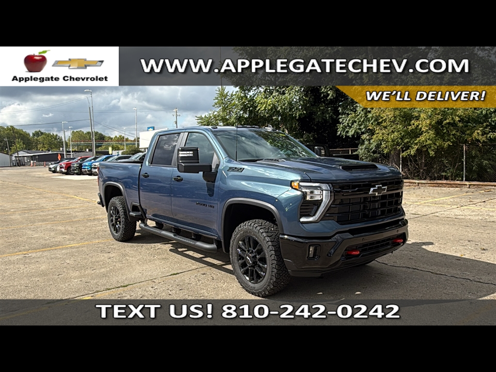 2026 Chevrolet Silverado 2500HD LT photo 2