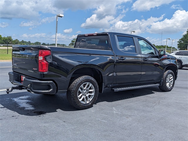 2022 Chevrolet Silverado 1500 RST photo 3