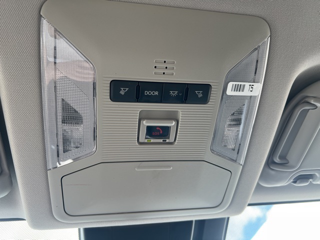 2024 Toyota RAV4 XLE photo 12