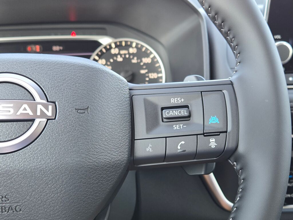2026 Nissan Rogue SV photo 30