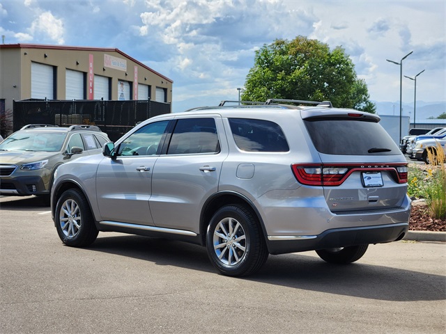 2018 Dodge Durango SXT photo 2