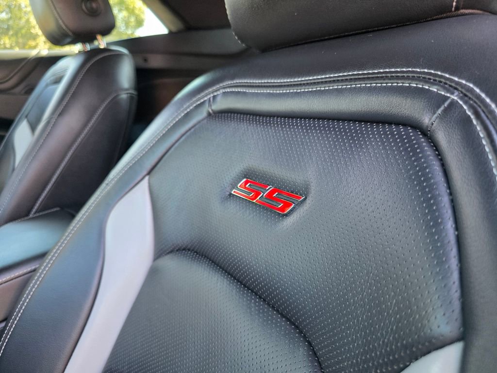 2021 Chevrolet Camaro 2SS photo 13