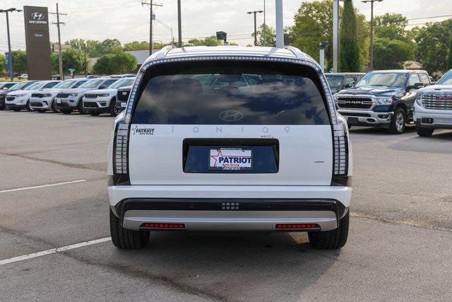 New 2026 White Hyundai SEL image 4