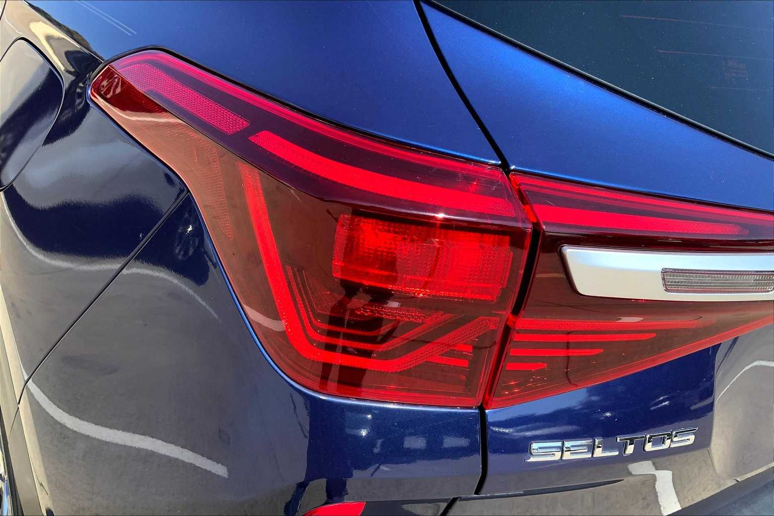 2021 Kia Seltos S photo 22
