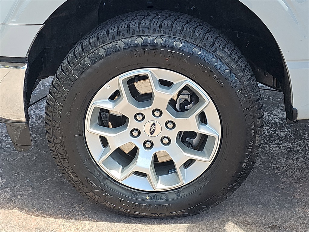 2023 Ford F-150 XLT photo 33