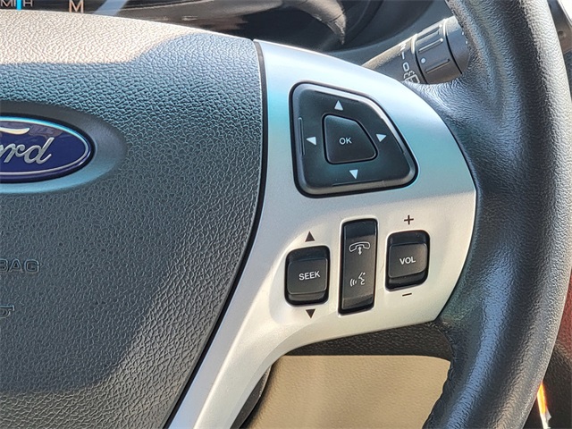 2014 Ford Explorer XLT photo 30