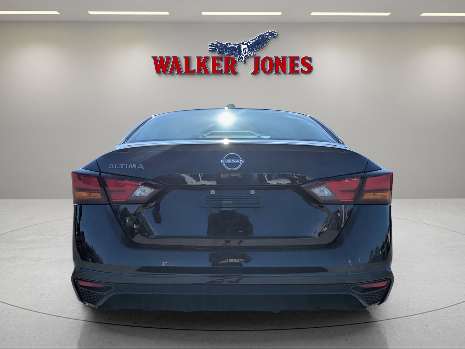 2025 Nissan Altima S photo 4